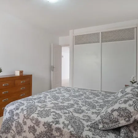 Brisas De Chasna Costa Adeje (Tenerife)